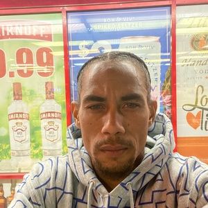 Meet your Posher, Kenneth